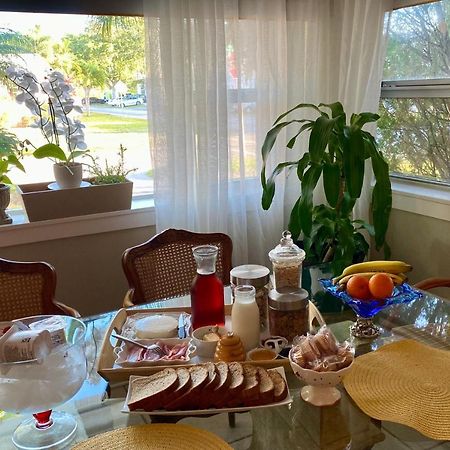 Casa Brasil B&B Hollywood Luaran gambar